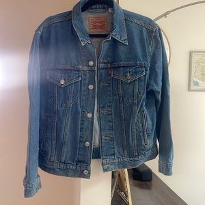 Levi’s Trucker Jean jacket